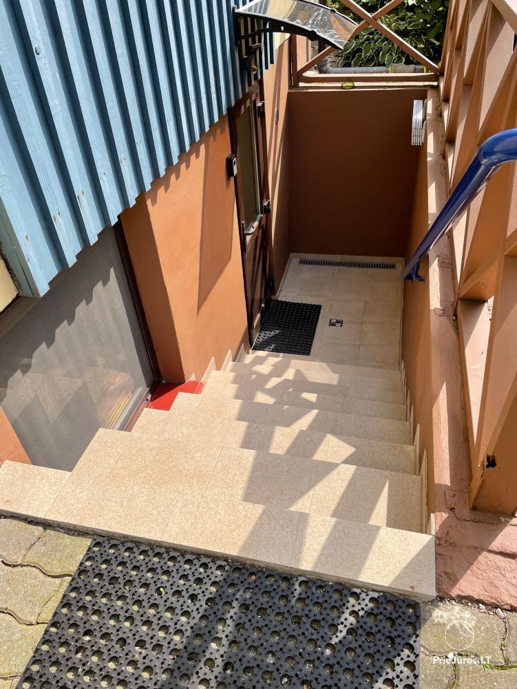 Viktorija - przestronne dwuosobowe apartamenty w Nidzie (w domku lub z osobnym wejściem)
