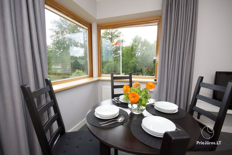 Wypoczynek w Kunigiškiai (ul. Žilvičių nr 5). Przestronne apartamenty na wygodny pobyt!