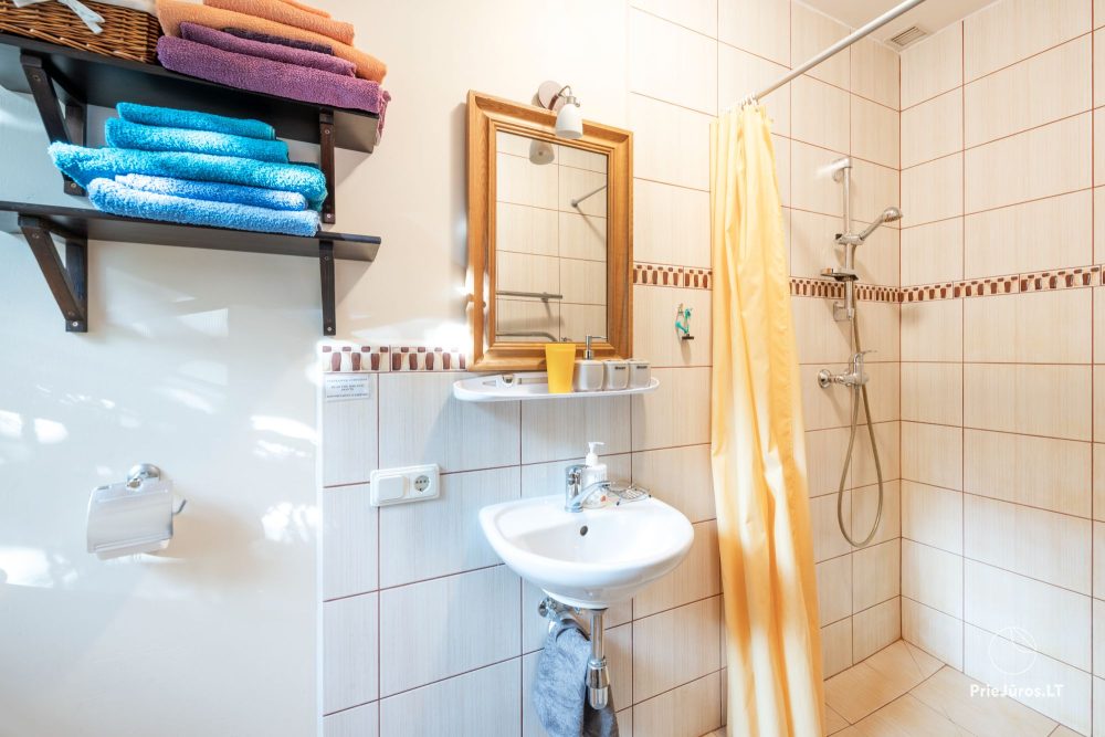 Apartament dwupokojowy z osobnym wejściem i tarasem (2+2) „Czekolada“