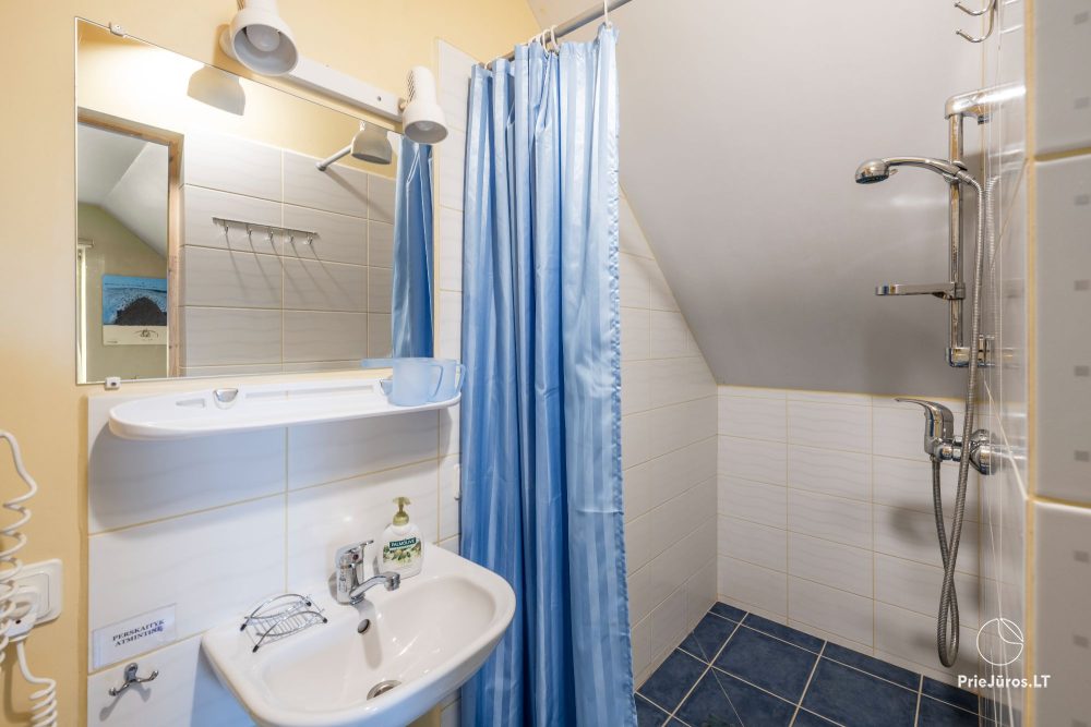 Jednopokojowy apartament na 1 piętrze z osobnym wejściem (2-osobowy) „Ciasteczko“