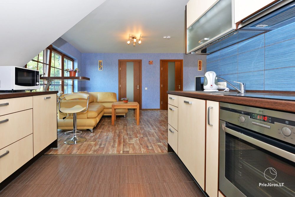 Nr 2 Trzypokojowe (z dwiema sypialniami) apartamenty (dla 4+2 osób)