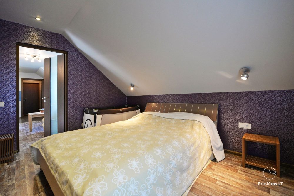 Nr 2 Trzypokojowe (z dwiema sypialniami) apartamenty (dla 4+2 osób)