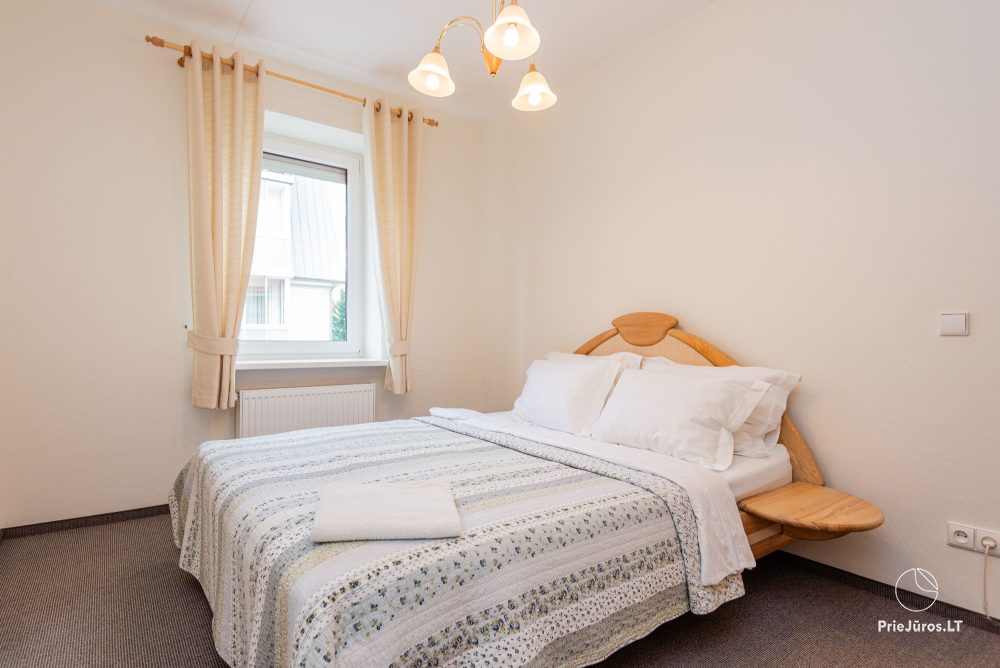Przytulny domek Family Inn z tarasem