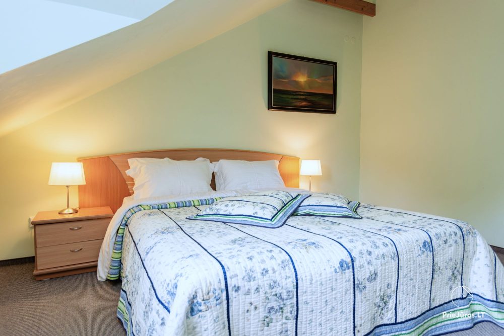 Przytulny domek Family Inn z tarasem