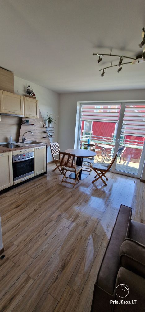 Dobrze urządzony apartament może pomieścić 4-8 osób