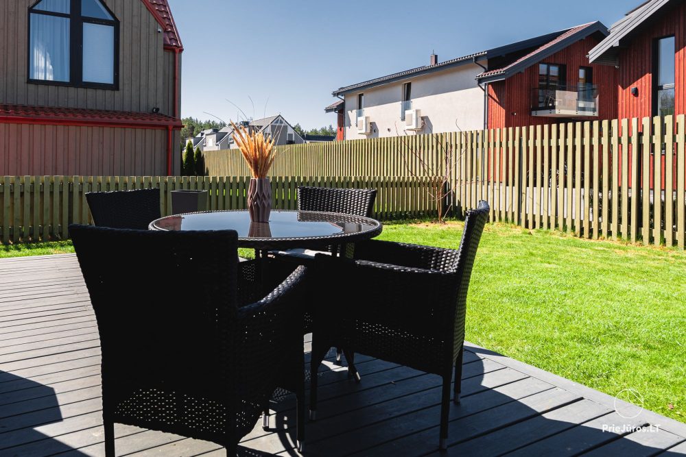 Apartamenty Zalia kopa położone 300 metrów od piaszczystej plaży