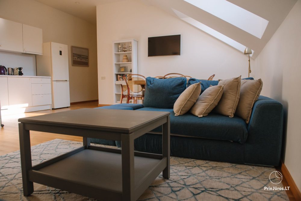 Przestronny 3-pokojowy apartament w Nidzie z balkonem / tarasem