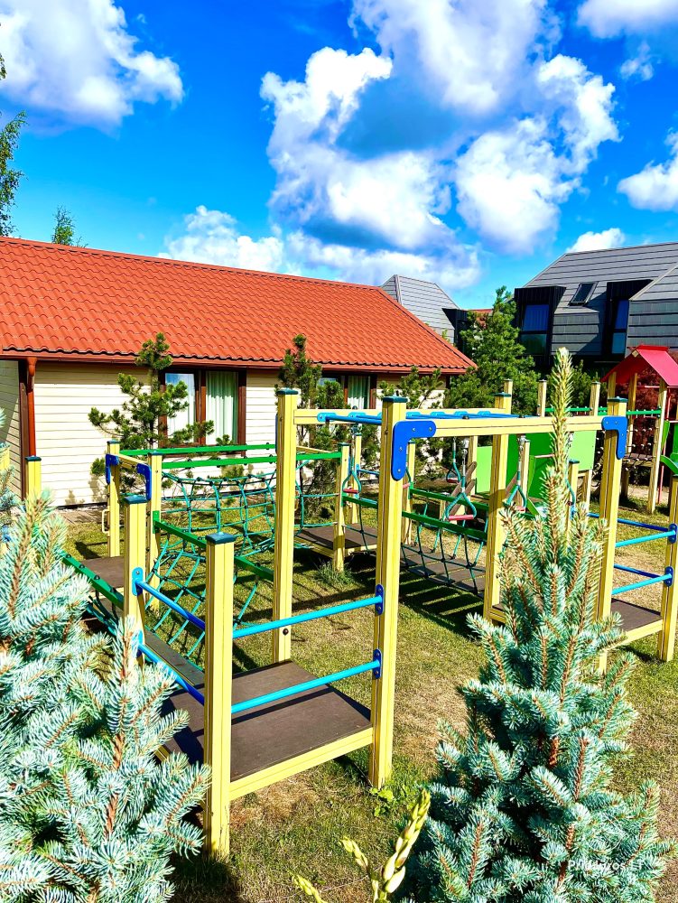 Wakacyjna wyspa - apartamenty i pokoje do wynajęcia zaledwie 250 metrów do morza!od morza!