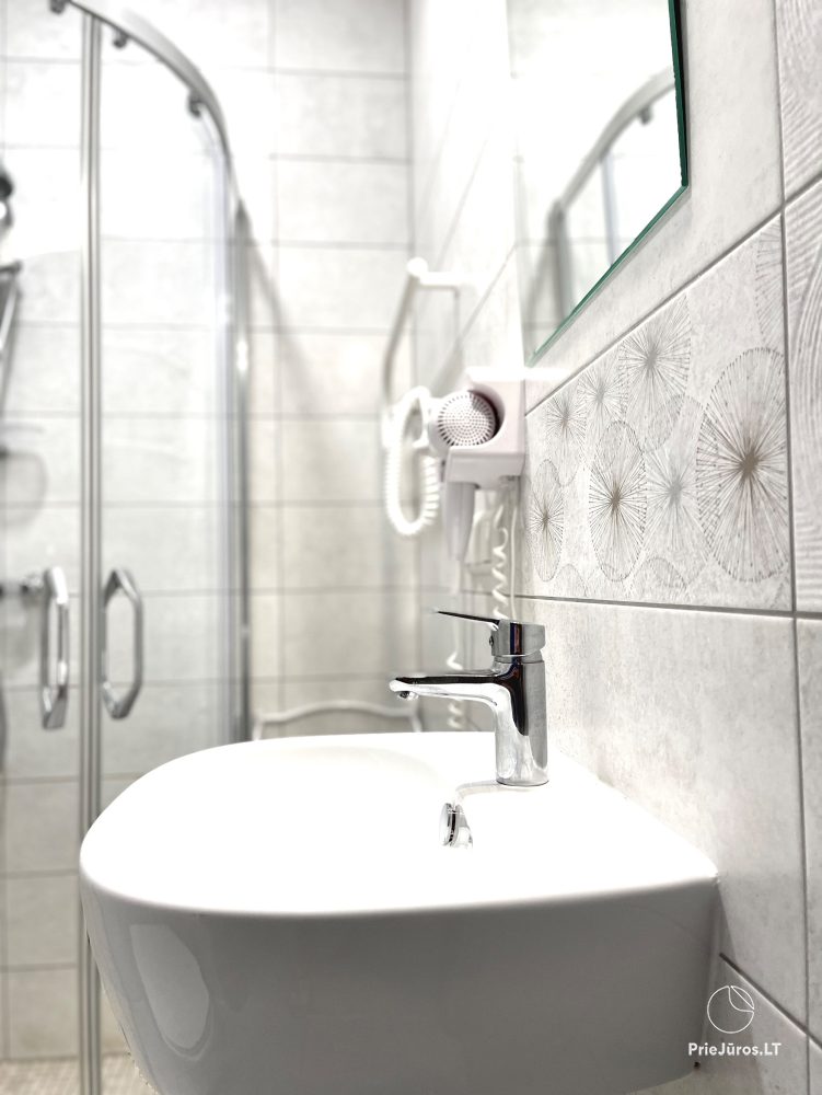 Wakacyjna wyspa - apartamenty i pokoje do wynajęcia zaledwie 250 metrów do morza!od morza!
