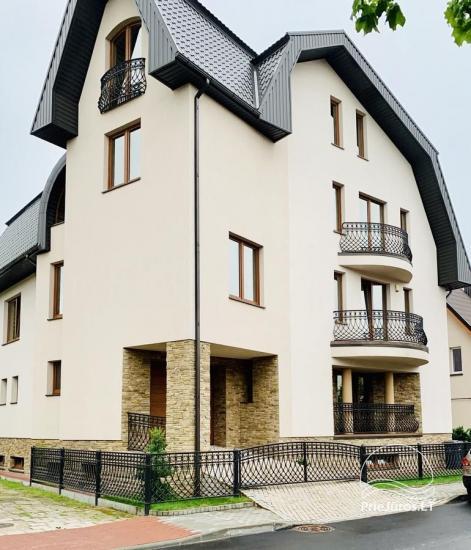 Dom goscinny Guest House 17 w Połądze
