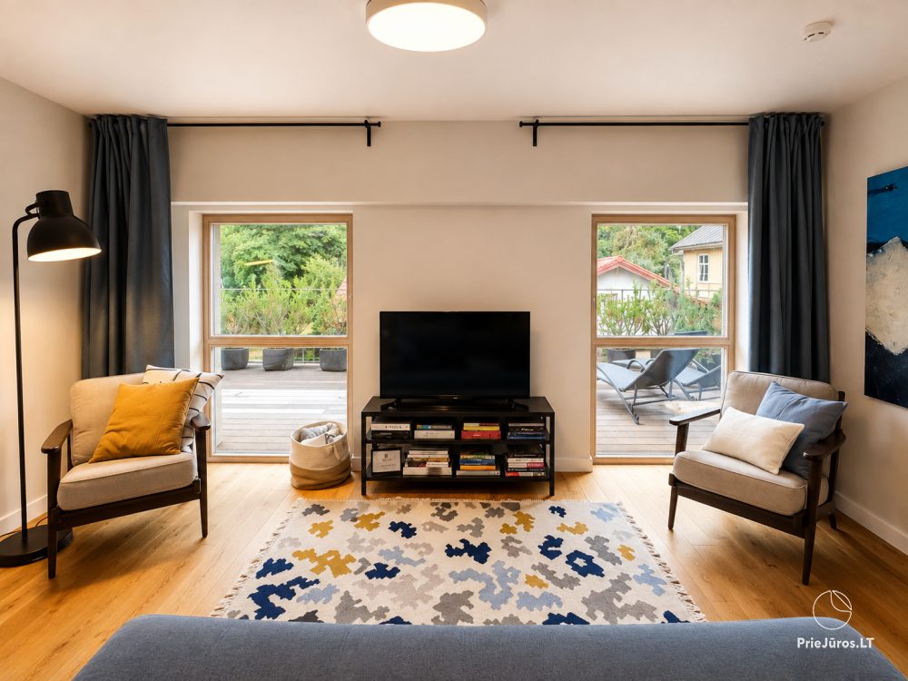 Apartamenty „Pušų terasa” w Juodkrantė, nowocześnie wyposażone z dużym tarasem