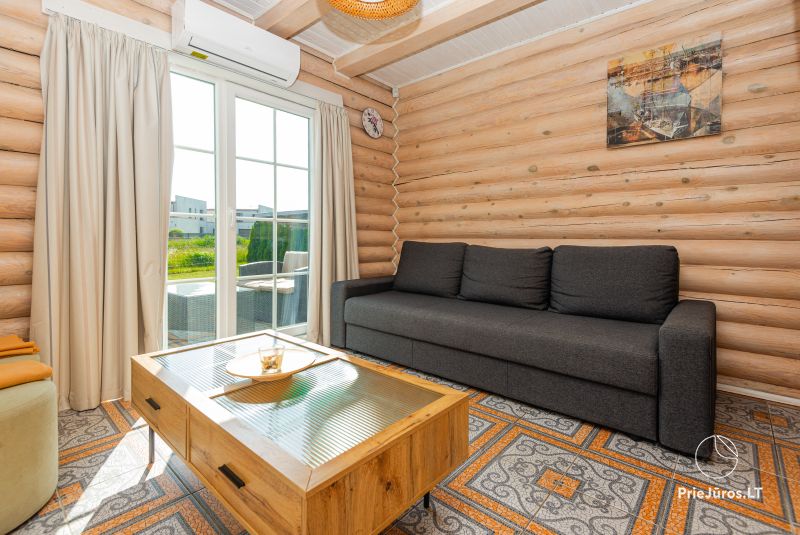 Apartament w Šventoji z osobnym wejściem i tarasem Šventosios liuksas