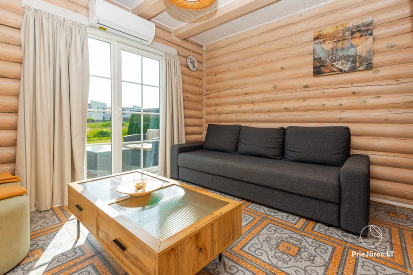 Apartament w Šventoji z osobnym wejściem i tarasem Šventosios liuksas