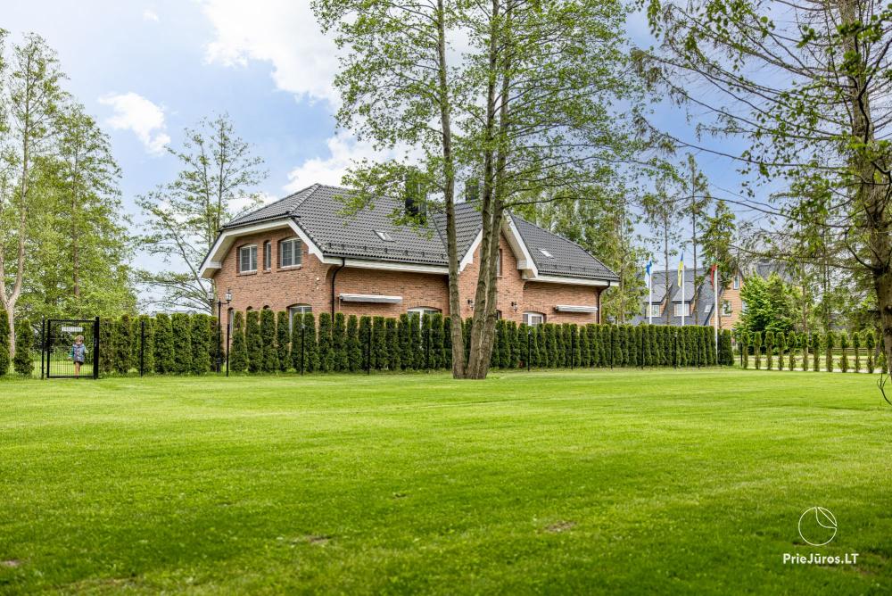 Villa Aido - przestronne apartamenty do wynajęcia w Połądze, w Kunigiskiai. Do morza zaledwie 200 metrów!