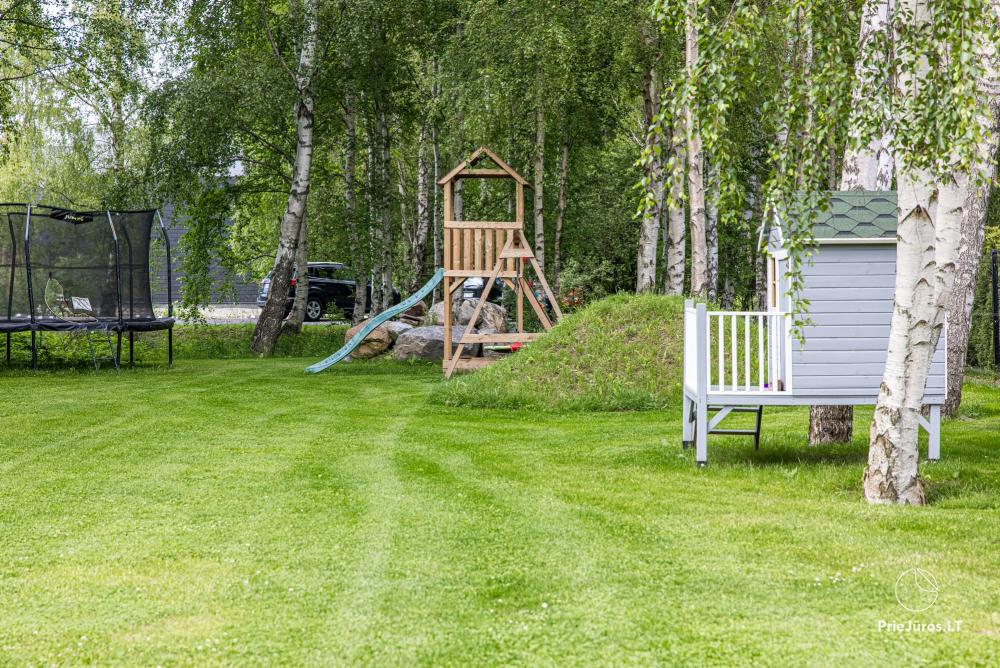 Villa Aido - przestronne apartamenty do wynajęcia w Połądze, w Kunigiskiai. Do morza zaledwie 200 metrów!