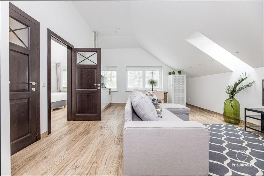 Villa Aido - przestronne apartamenty do wynajęcia w Połądze, w Kunigiskiai. Do morza zaledwie 200 metrów!