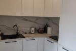 Do wynajęcia apartament z tarasem, basenem, placem zabaw dla dzieci - 5