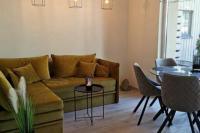 Do wynajęcia apartament z tarasem, basenem, placem zabaw dla dzieci