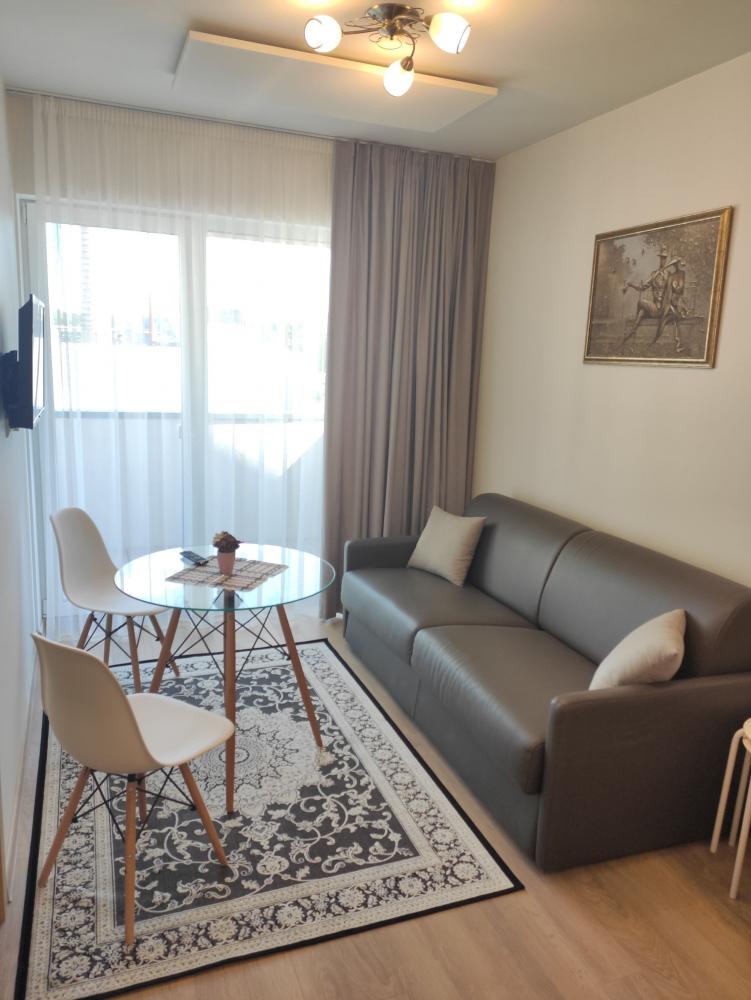 Apartament z basenem P.Nr 2 - 1