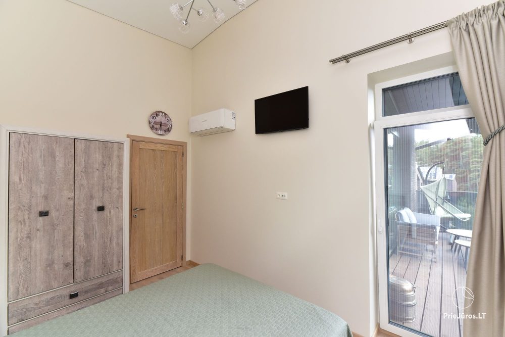 Nowe, przestronne apartamenty „Palangos Vilnele” otoczone sosnami, blisko morza z klimatyzacją i przestronnymi tarasami z widokiem na las sosnowy i morze