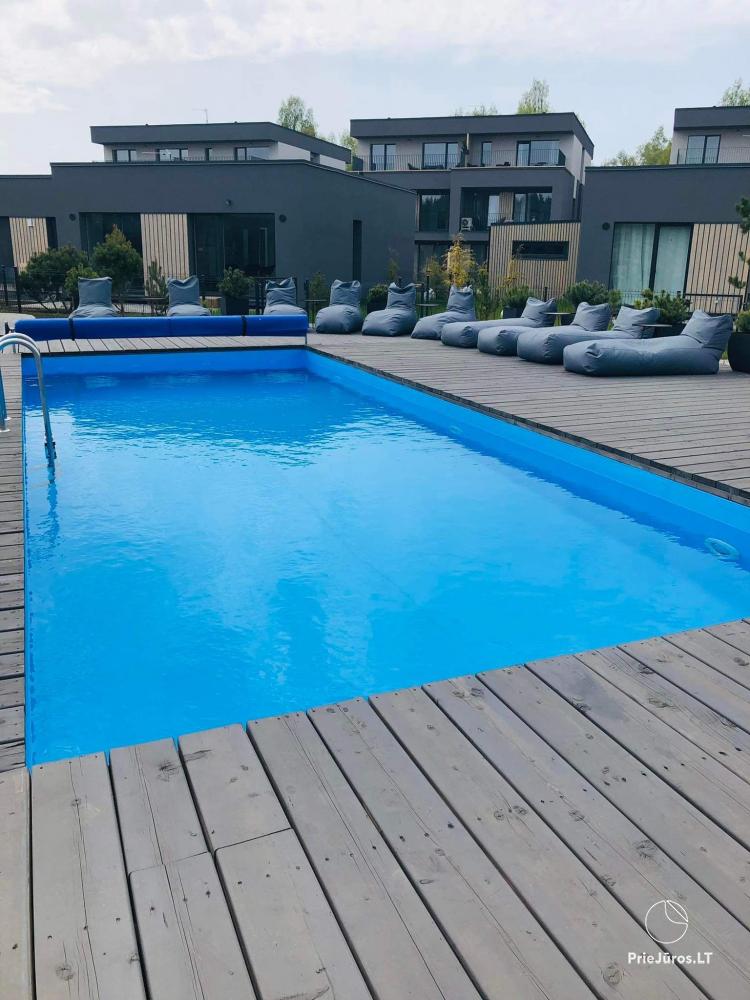 Przestronny apartament Stella Maris z podgrzewanym basenem w kompleksie Mano jura 2, w Kunigiskiai - 1