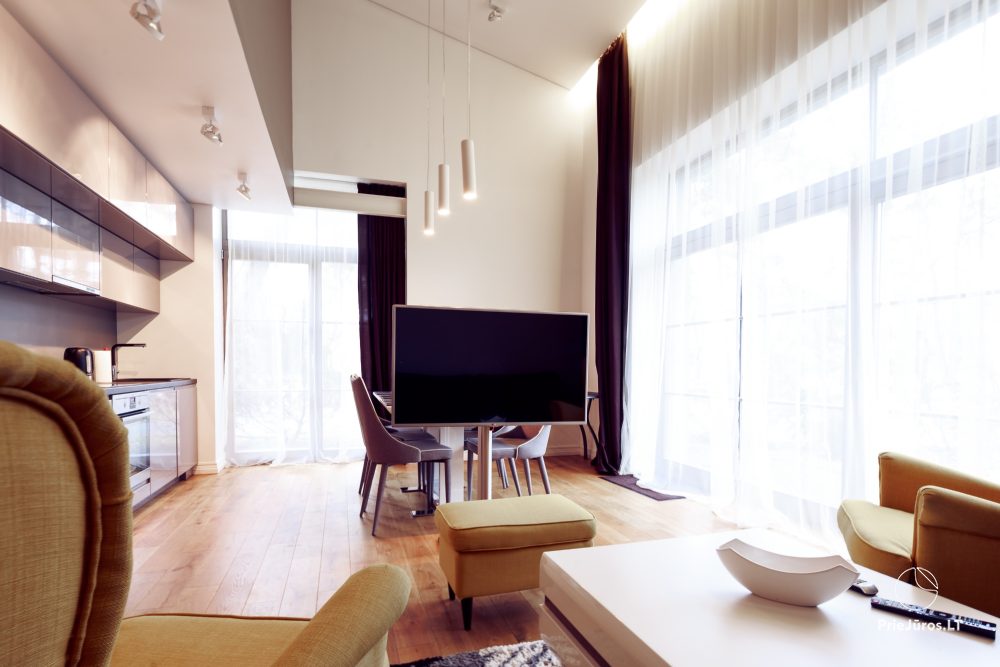 Villa Comfort w centrum Połągi, 200 metrów do morza