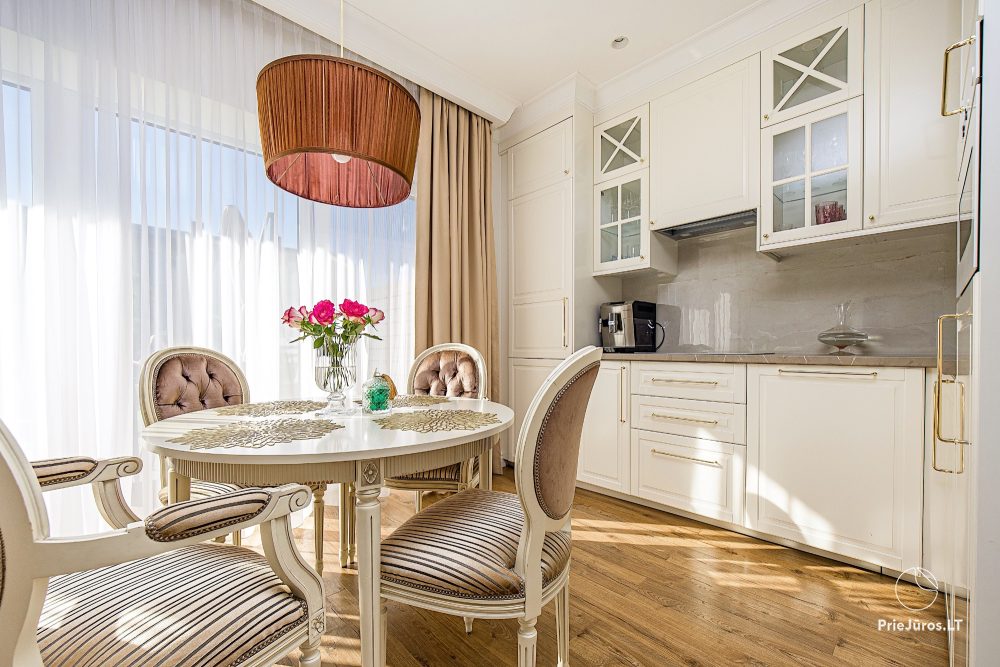 Wypoczynek nad morzem w Kunigiškės – Komfortowe apartamenty, domki i domy