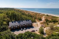 Apartamenty "Dom Preila". Dom wakacyjny, tylko 100m do morza!