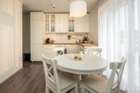 Sea House - Mano jūra 2, Kunigiškiai – apartamenty na parterze, basen w kompleksie