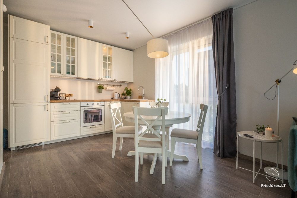 Sea House - Mano jūra 2, Kunigiškiai – apartamenty na parterze, basen w kompleksie