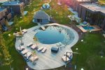 Basom home – Moje morze 3, Kunigiškiai – apartamenty z tarasem przy eko basenie, przepiękny zielony teren