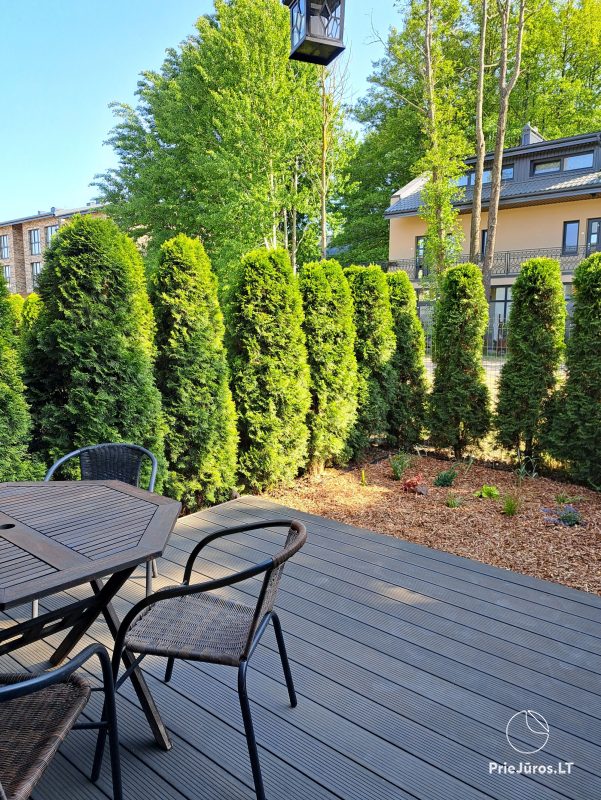 Domek z ogródkiem do wynajęcia w Połądze