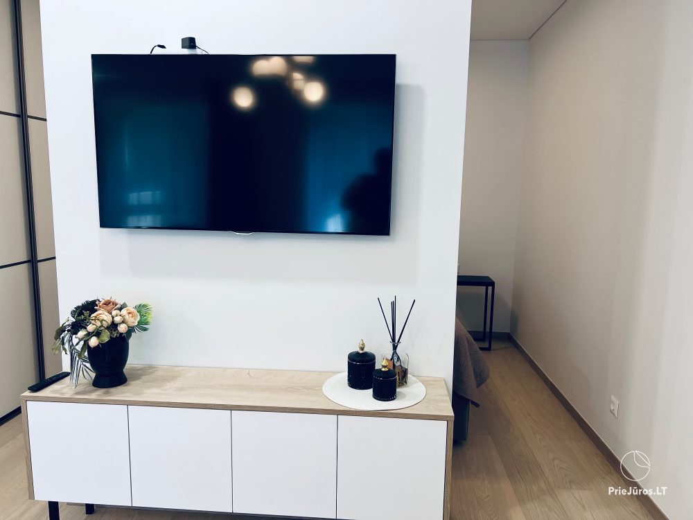 Nowe apartamenty do wynajęcia w Juodkrante z prywatnym parkingiem