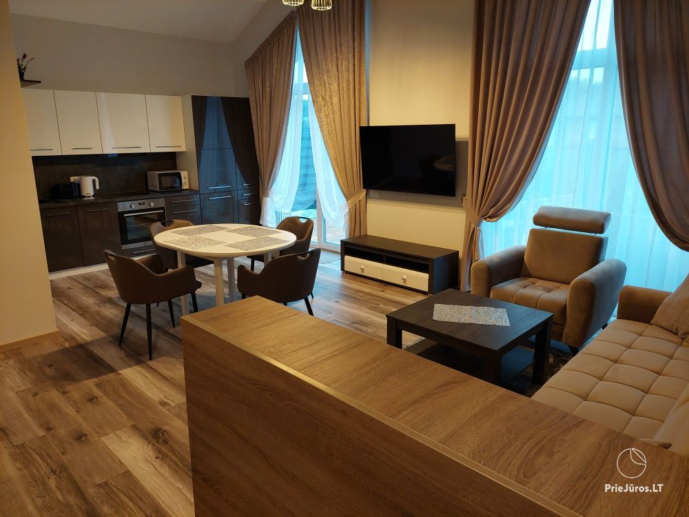Nowa Sweet villa w Połądze, w Monciskes, w sosnowym lesie