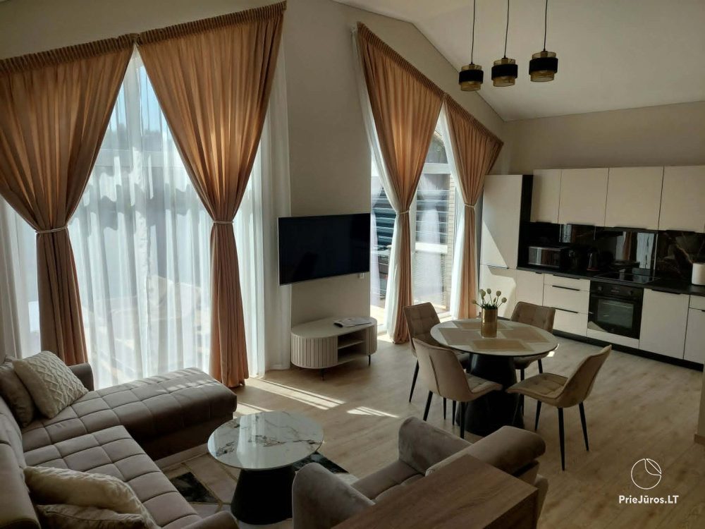 Nowa Sweet villa w Połądze, w Monciskes, w sosnowym lesie
