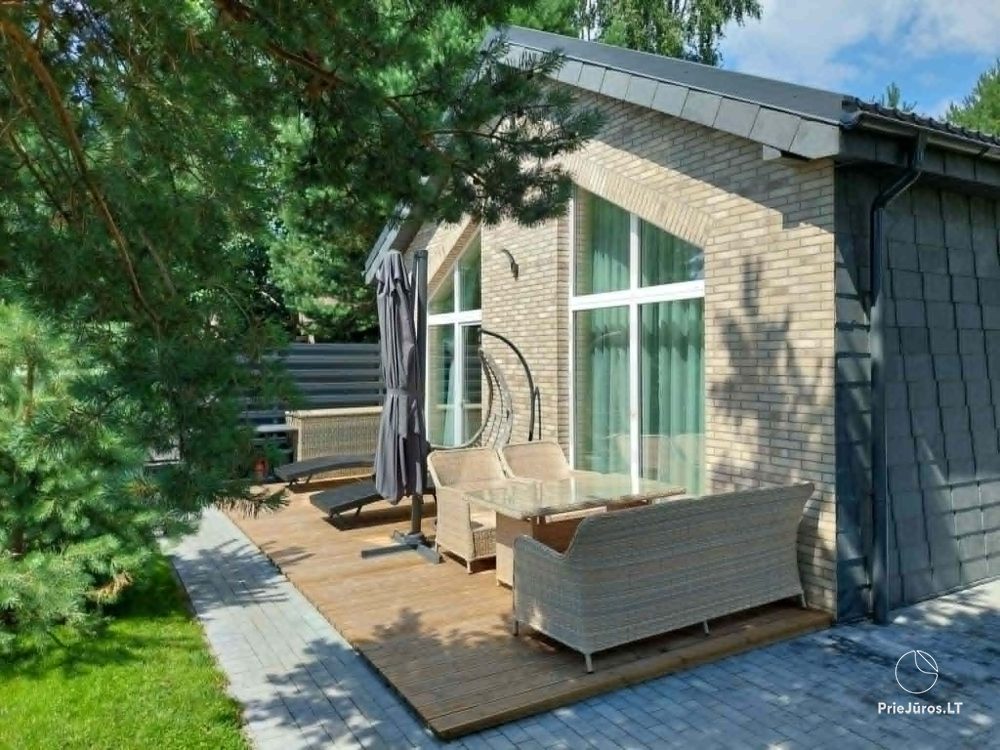 Nowa Sweet villa w Połądze, w Monciskes, w sosnowym lesie