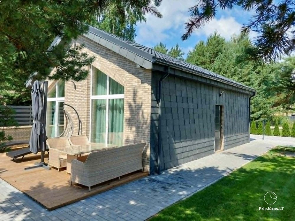Nowa Sweet villa w Połądze, w Monciskes, w sosnowym lesie