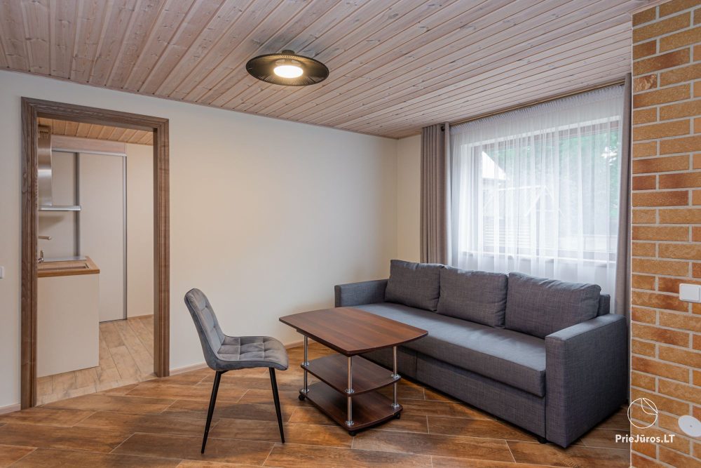 Nowe apartamenty w Połądze Birutės12 – 400 m od plaży morskiej. Oddzielne wejścia, podwórko