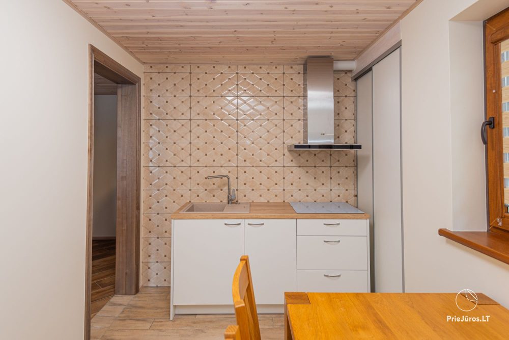 Nowe apartamenty w Połądze Birutės12 – 400 m od plaży morskiej. Oddzielne wejścia, podwórko