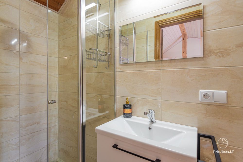 Nowe apartamenty w Połądze Birutės12 – 400 m od plaży morskiej. Oddzielne wejścia, podwórko