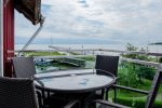 Dwupiętrowe apartamenty z tarasami na brzegu zalewu - 2