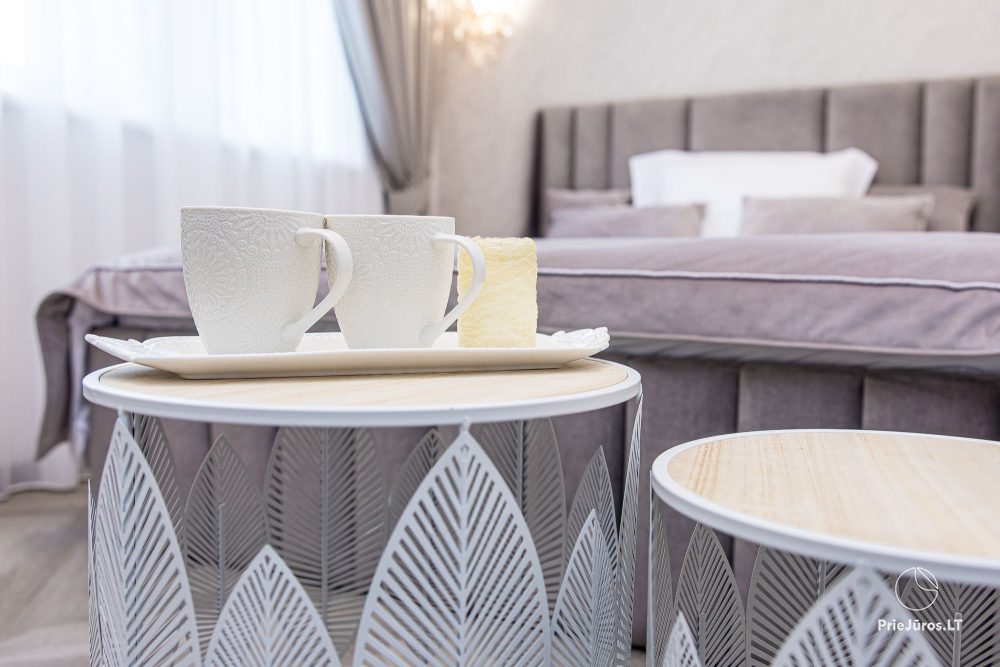 Sea Life home – Kunigiškiai – stylowy domek z dwiema sypialniami, basen w ogrodzie