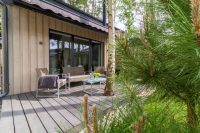 Family Beach House z podgrzewanym basenem w Kunigiskach
