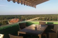 Apartament - studio z tarasem i widokiem na morze