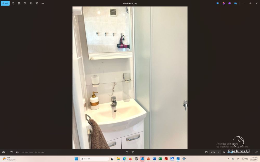 Apartament - studio z tarasem i widokiem na morze