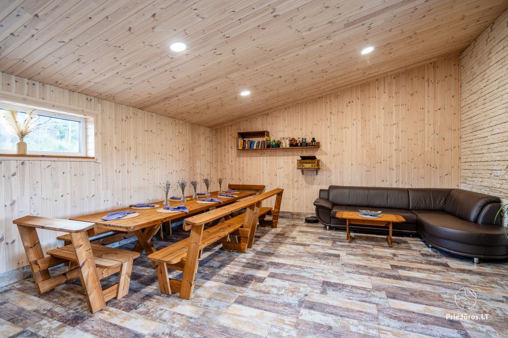 Noclegi w pobliżu rzeki Akmena