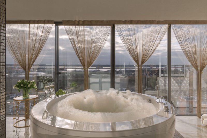 Apartamenty w Kłajpedzie z jacuzzi i panoramą morza – Liuksai.lt