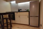 Do wynajęcia lokal o powierzchni 16 m2, na parterze (piwnica). pokój - 3