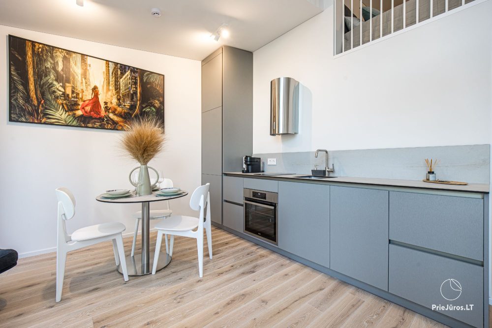 Oaza Doliny Wydm – Kunigiškiai – Apartamenty z Balkonem w Sosnowym Lesie, Zaledwie 300m od Morza