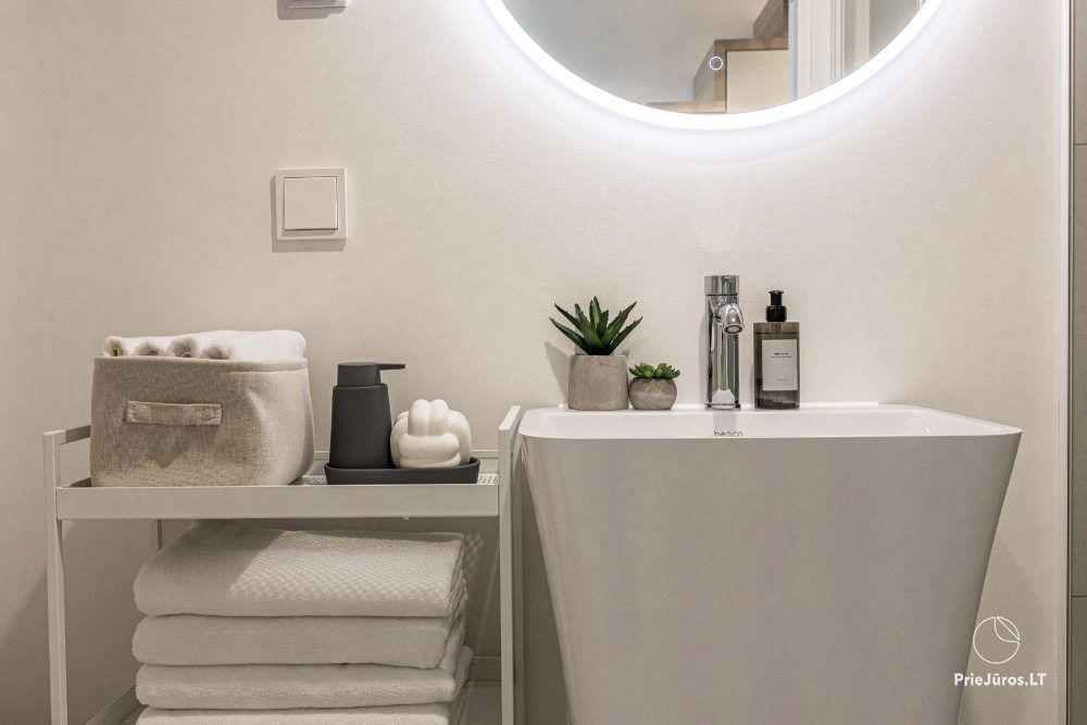 Oaza Doliny Wydm – Kunigiškiai – Apartamenty z Balkonem w Sosnowym Lesie, Zaledwie 300m od Morza